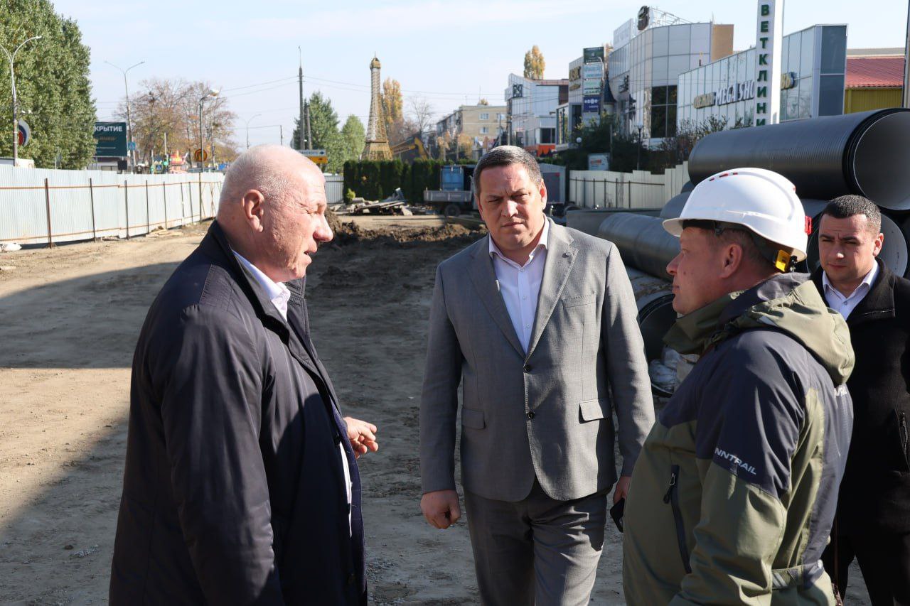 Рабочий выезд главы Кавказского района Юрия Ханина