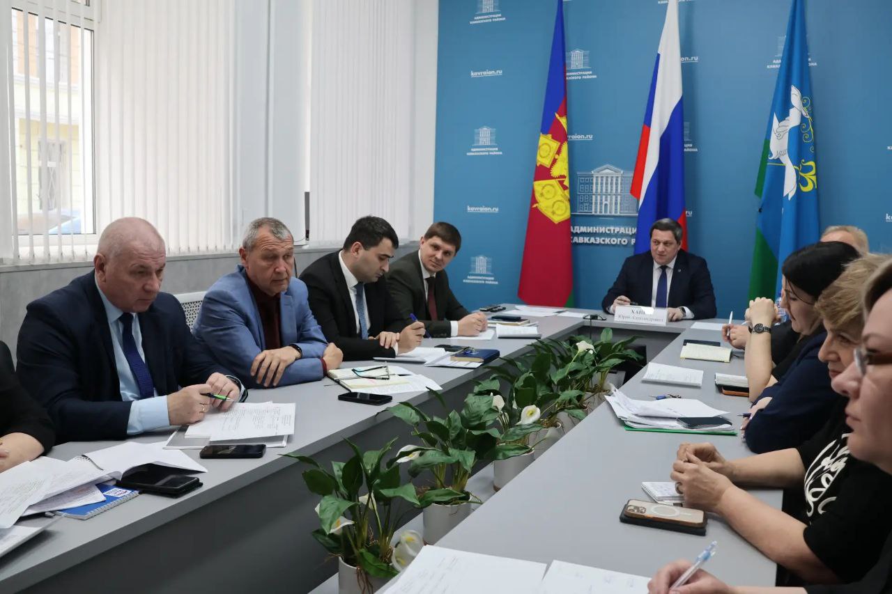 Еженедельный прием граждан главой Кавказского района