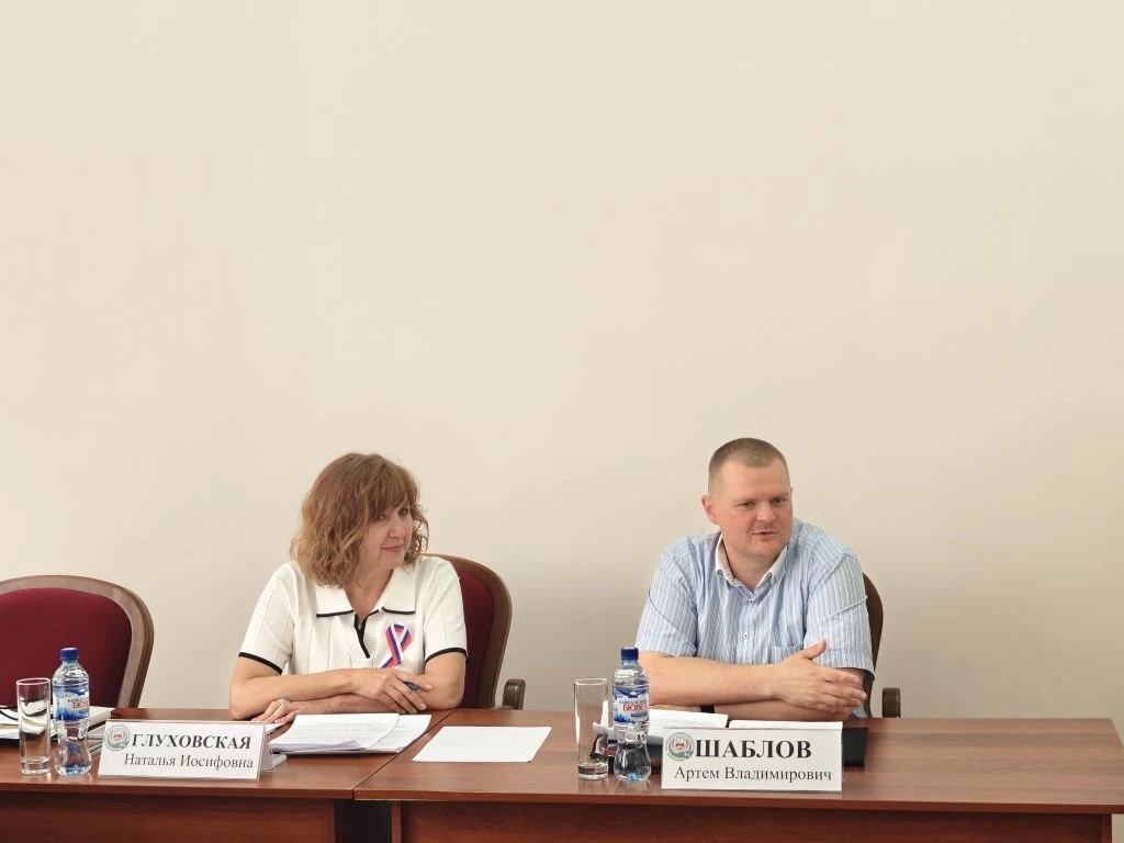 Внеочередное заседание муниципальной комиссии по делам несовершеннолетних