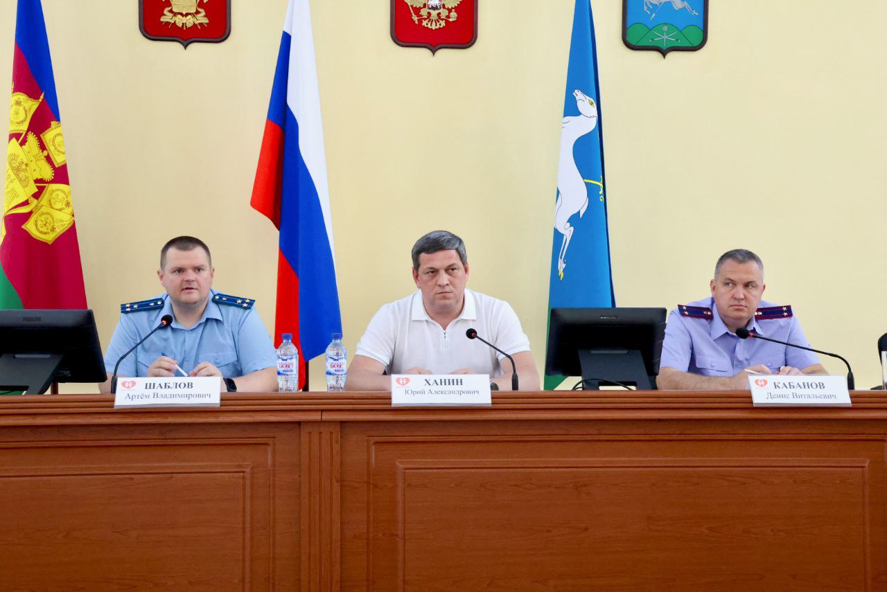 Комиссия по делам несовершеннолетних подвела итоги работы за первое полугодие