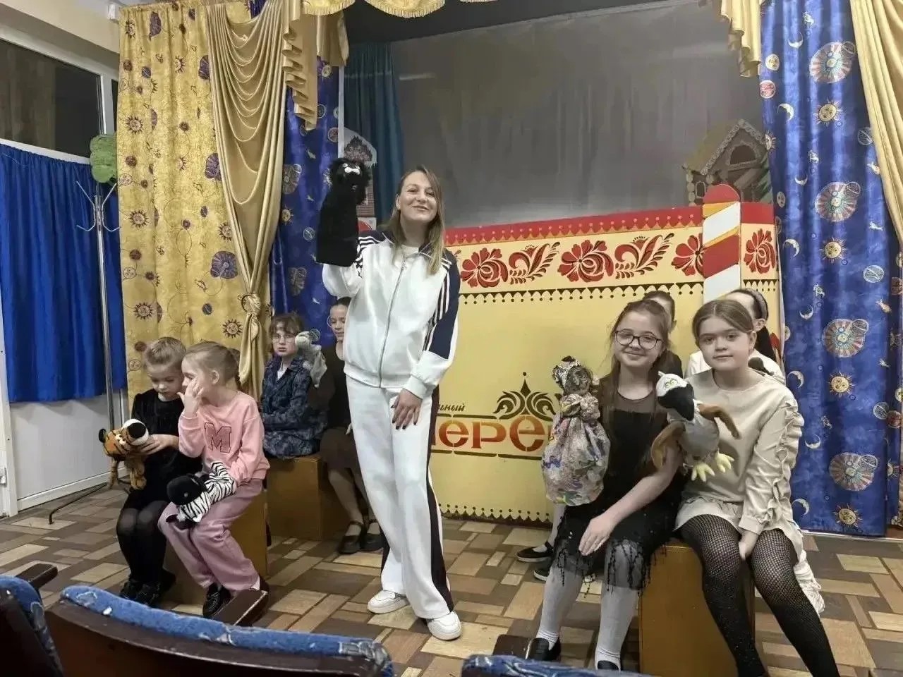 Земский работник культуры
