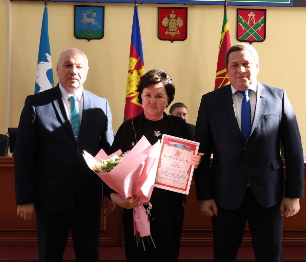 Состоялась отчетная сессия главы Кропоткинского городского поселения