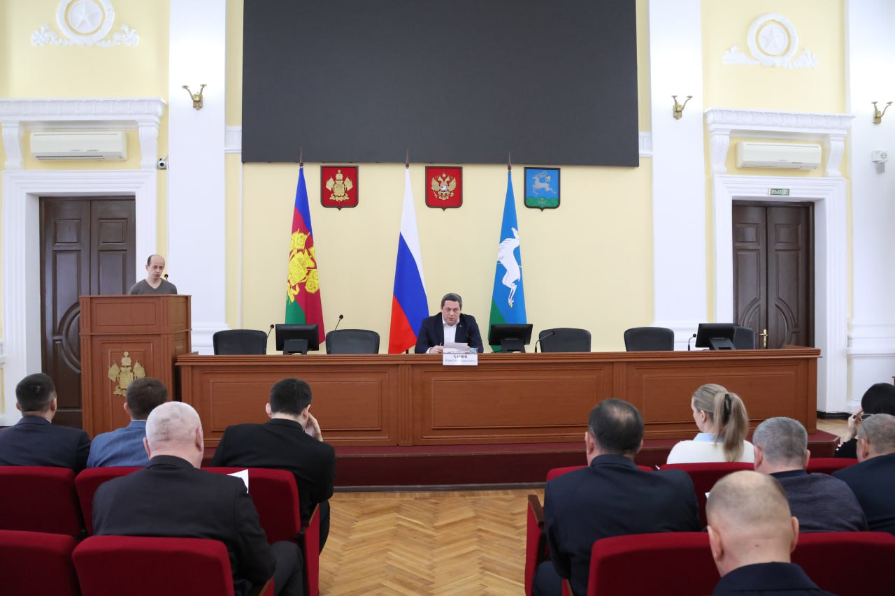 Совещание с представителями военкомата, полиции, главами поселений и сотрудниками военно-учетных столов