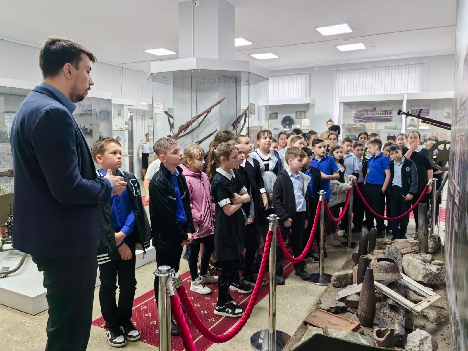 Научный сотрудник Городского музея провел лекцию «Ужасы оккупации» для учащихся СОШ №44 г. Кропоткина.
