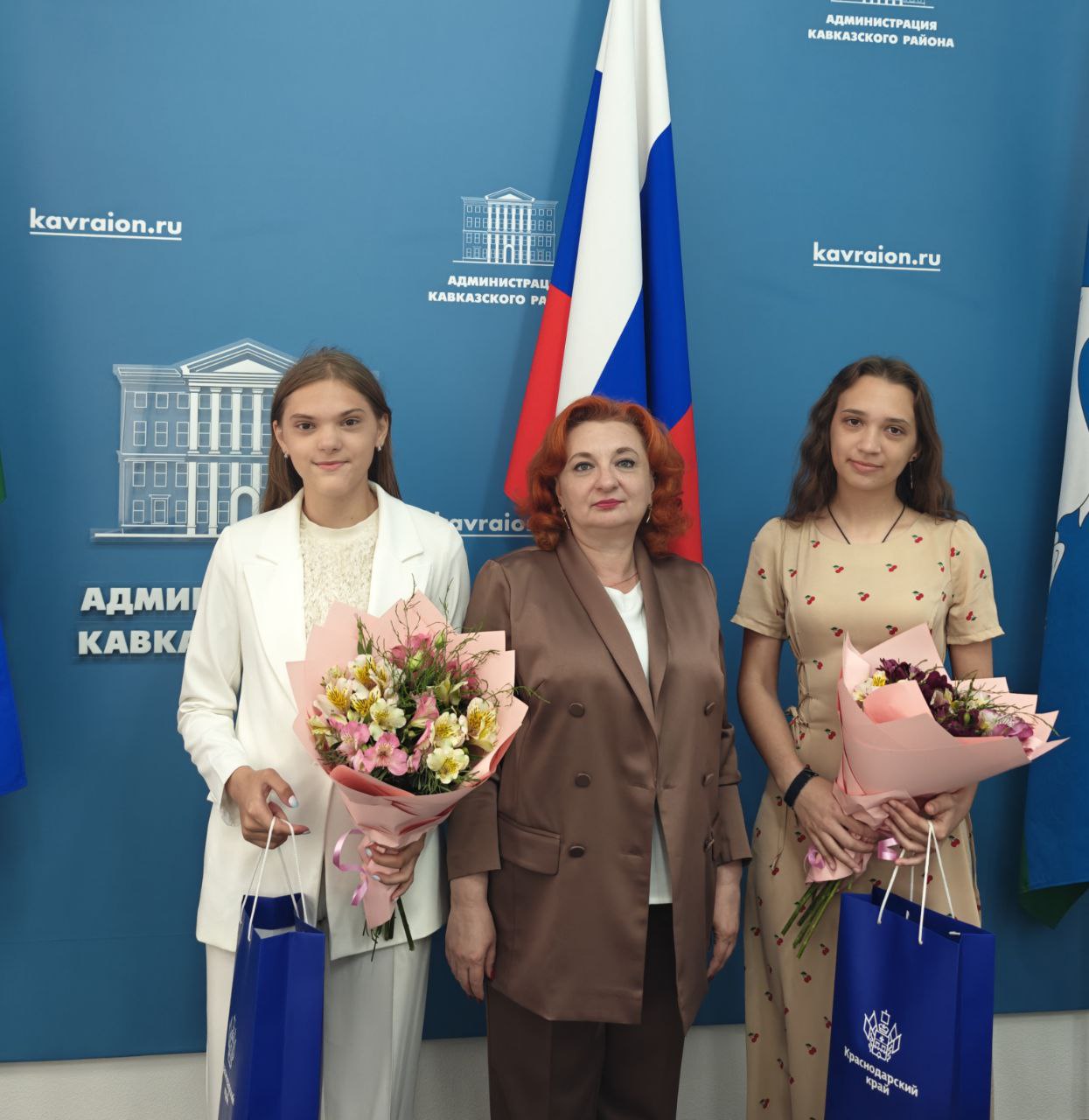 Победительницы краевого конкурса «Наследники Победы»