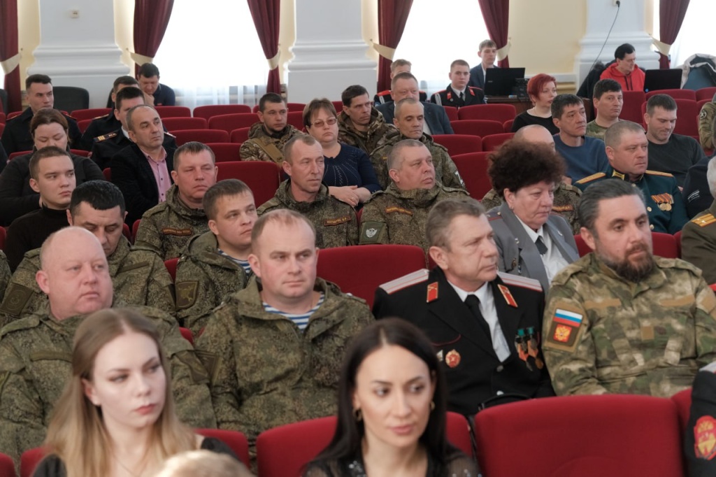 7e8d2f85-436b-4abd-a84f-621cfbbe78d9.jpg