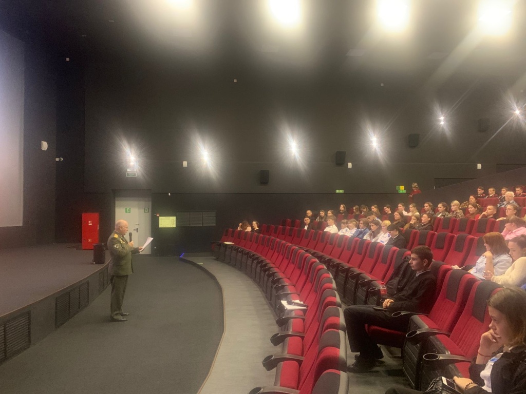 WhatsApp Image 2025-10-09 at 13.43.02 (1).jpeg