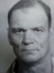 А ряд.Алтунин Николай Андреевич 1926 г.-1996 орд Красной звезды.jpg