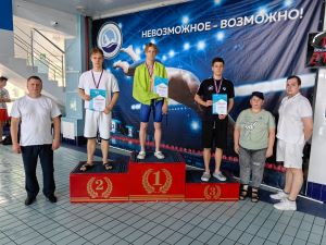 1e5bf672-7af4-446e-9d60-8debd6a74abd.jpg