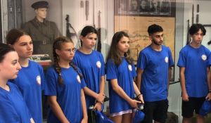 bdb8a0af-44e3-41b7-9589-cb72e5021e24.jpg