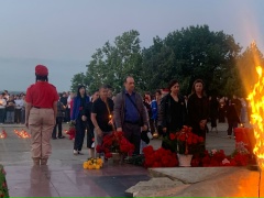93.jpg